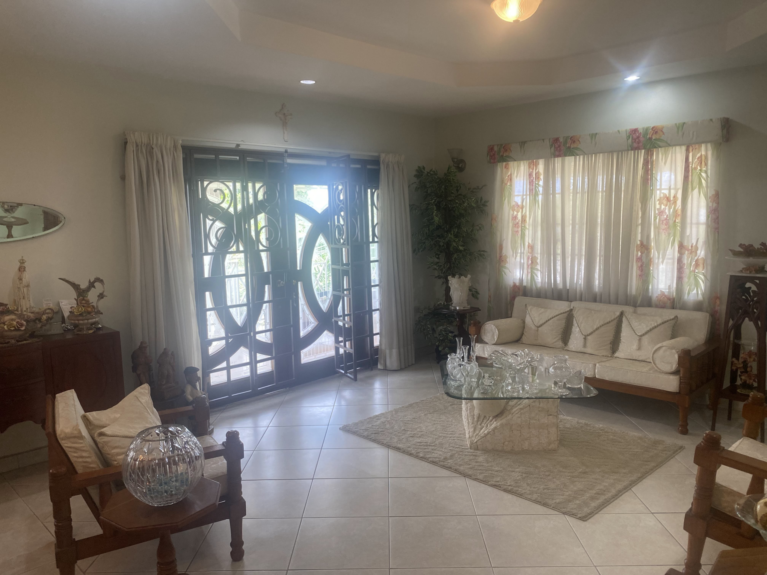 San Fernando Gulf View House
