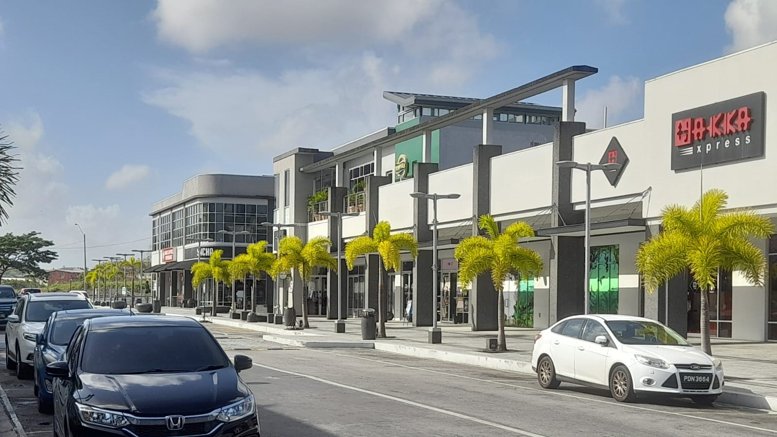San Fernando South Park Commercial Space