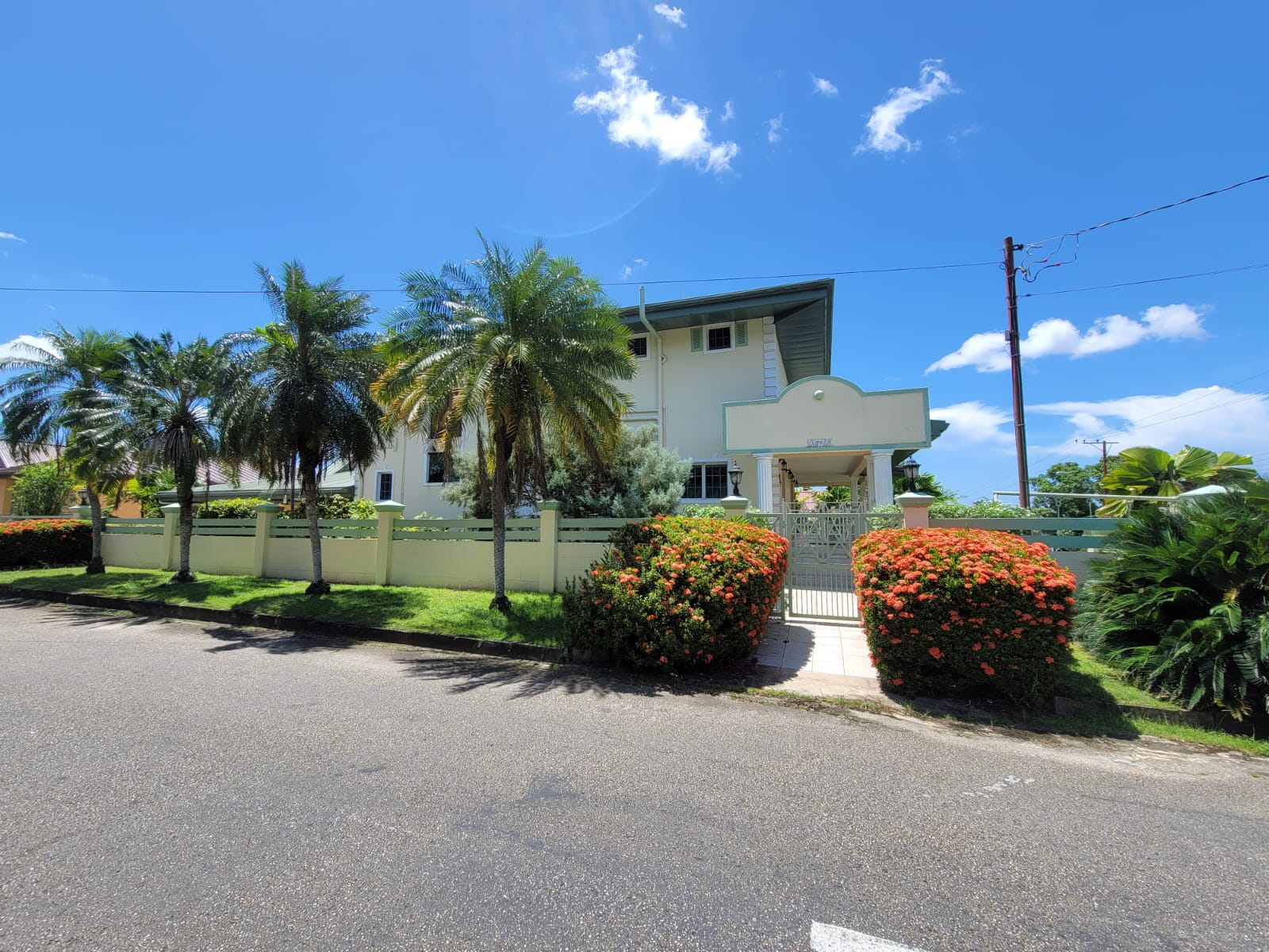 San Fernando Gulf View House