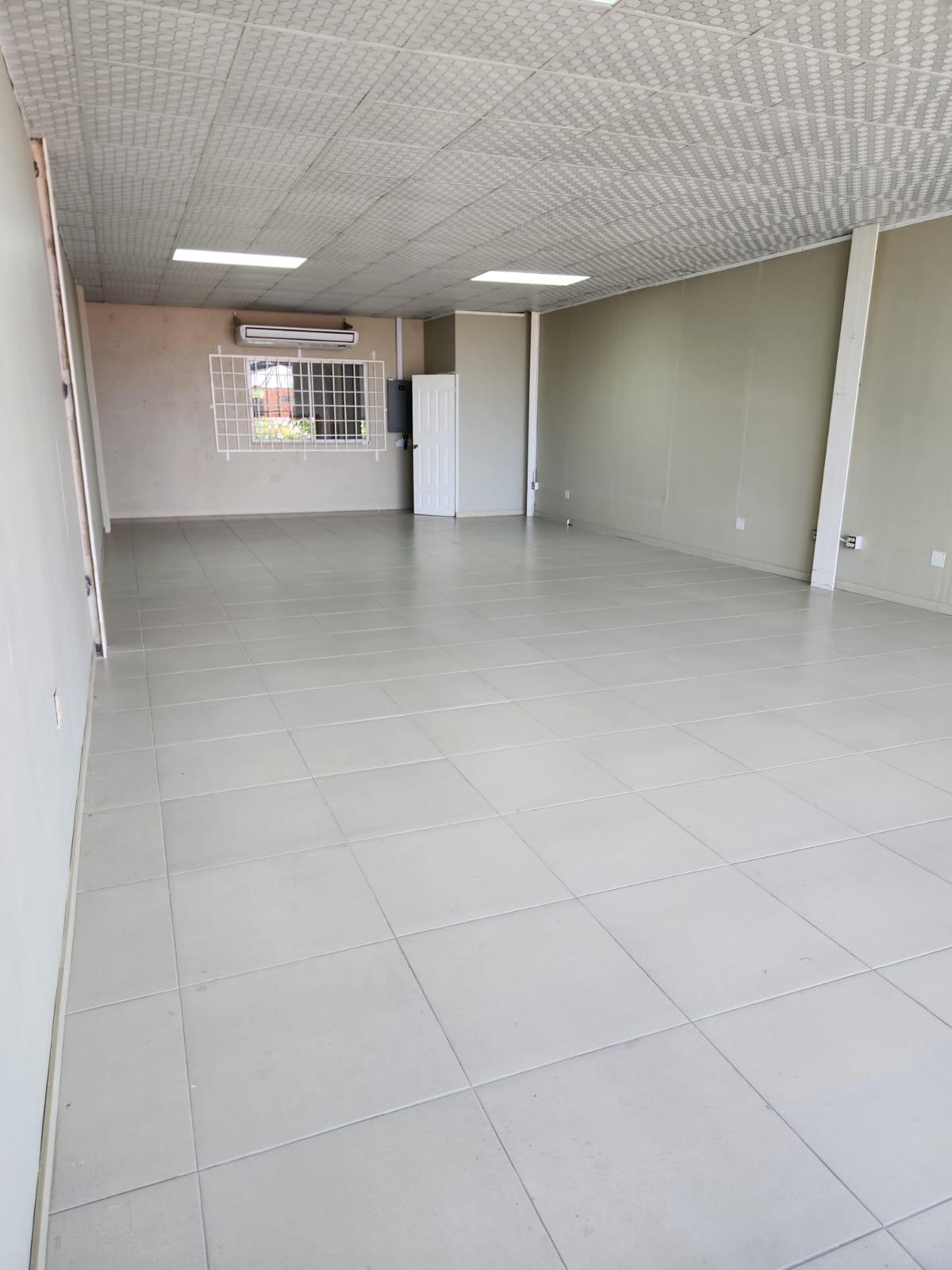 4 Trinidad Munroe Road 109 Cunupia Commercial