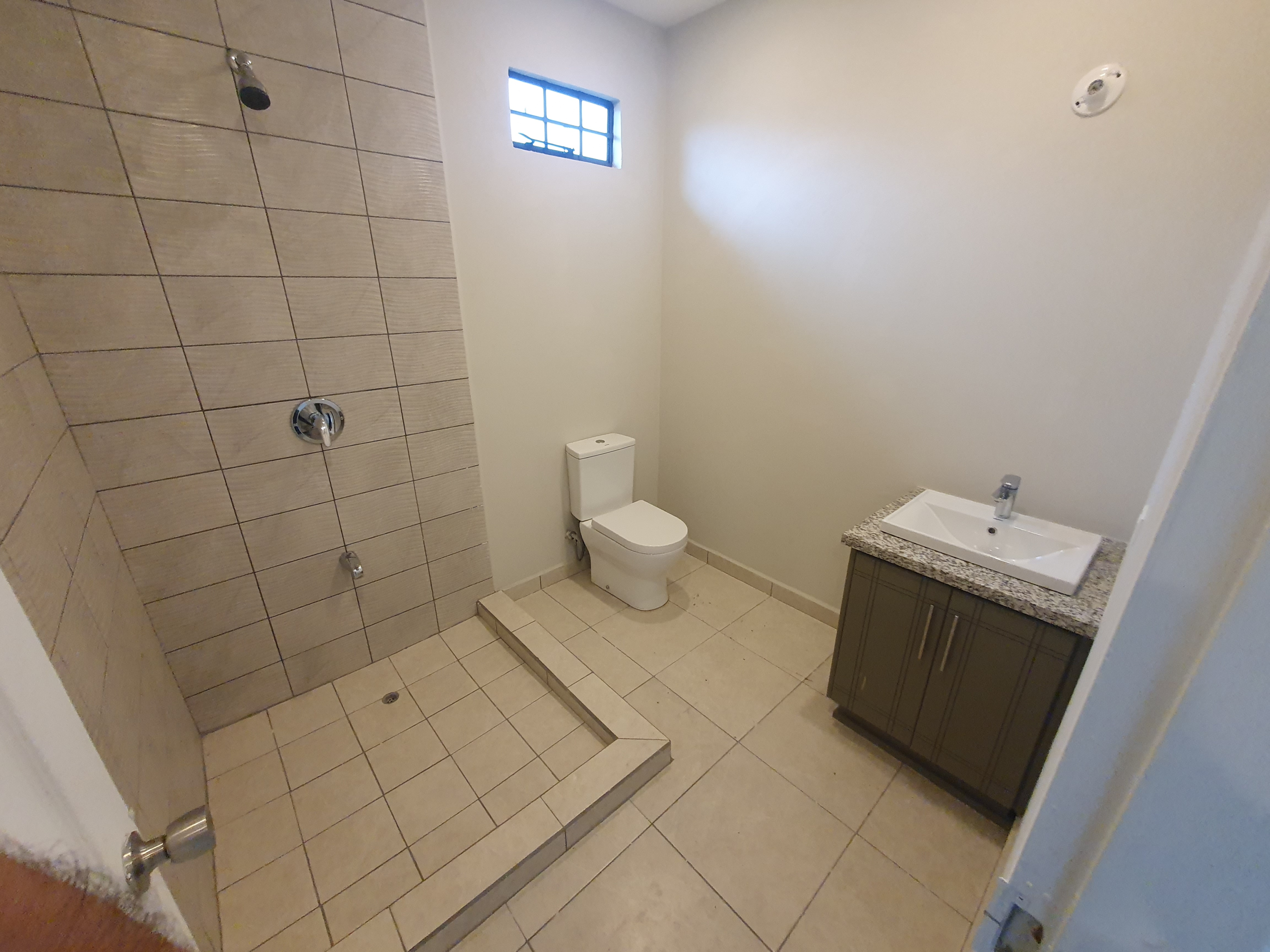 18 Carapo Todds Road Bathroom Caparo Homes