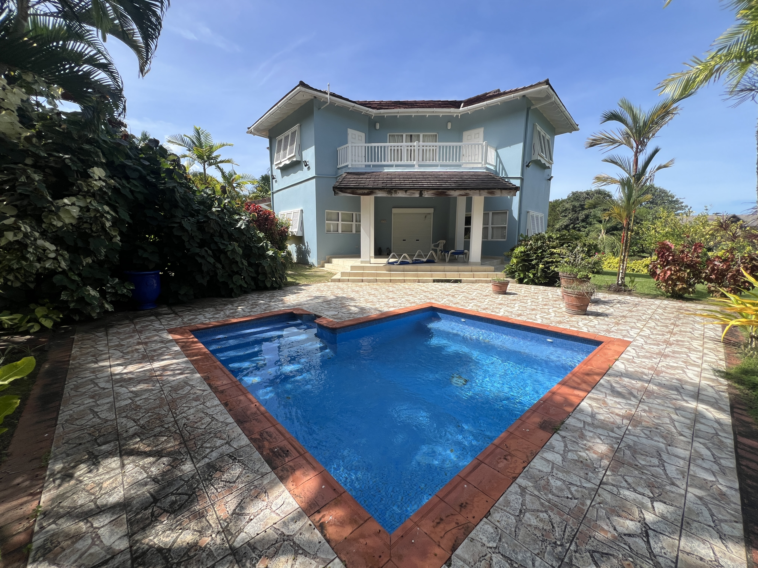 Blanchisseuse Coastal Townhouse