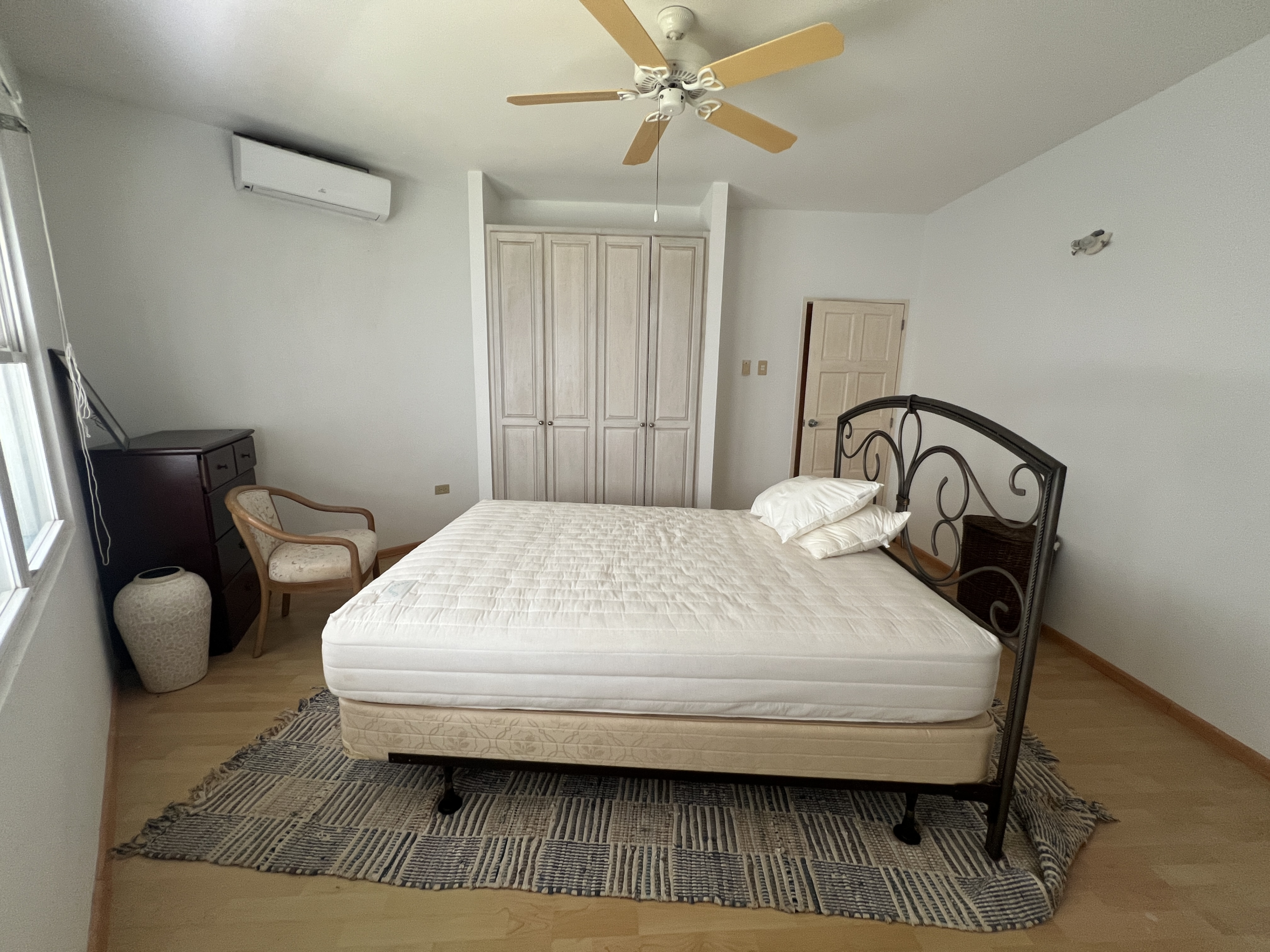 Blanchisseuse Coastal Townhouse