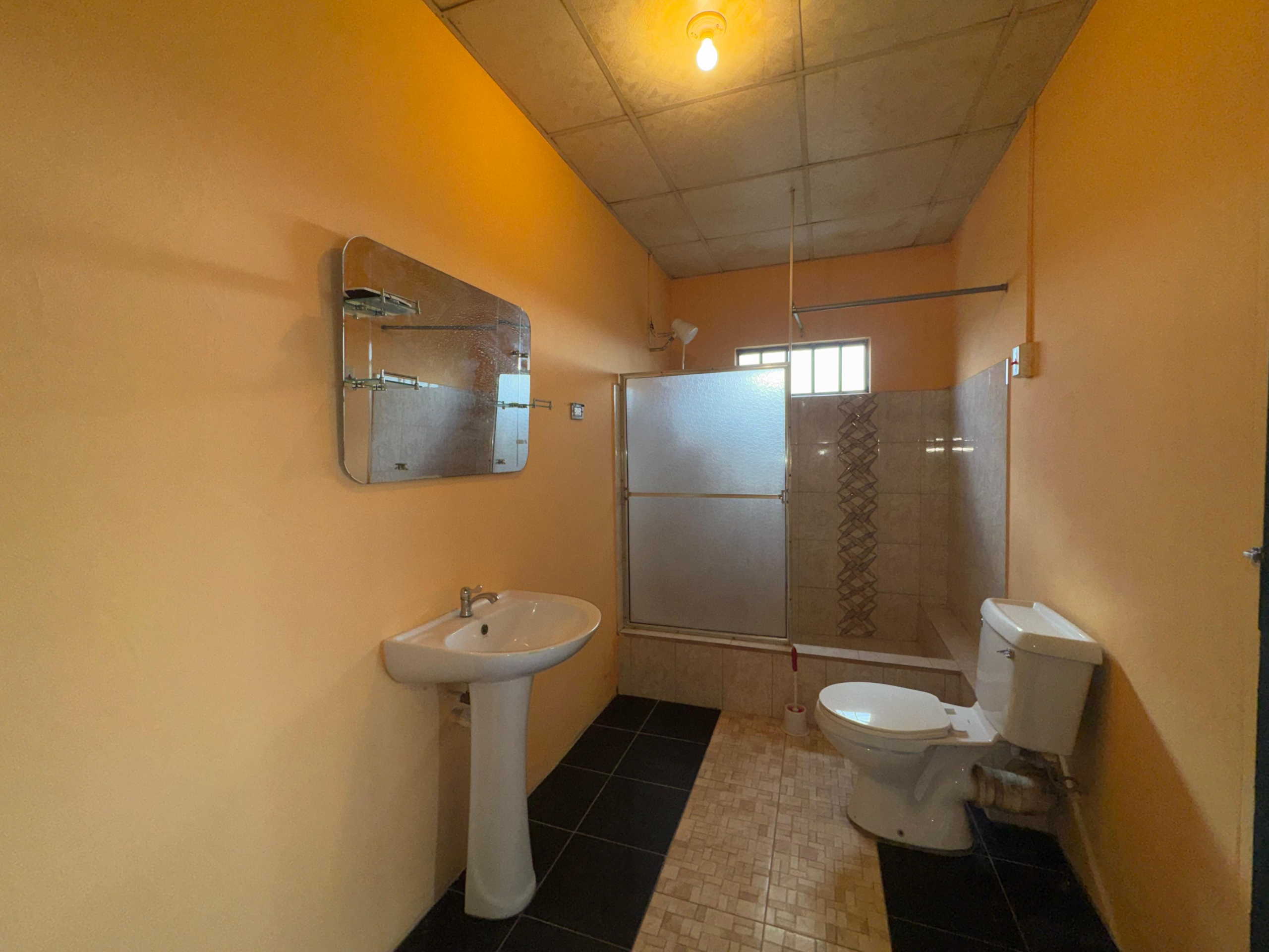 Chaguanas, Joyce Road, Mountain View Park, Lt 42y – Top Floor Unit Bathroom 2 Chaguanas Apartments