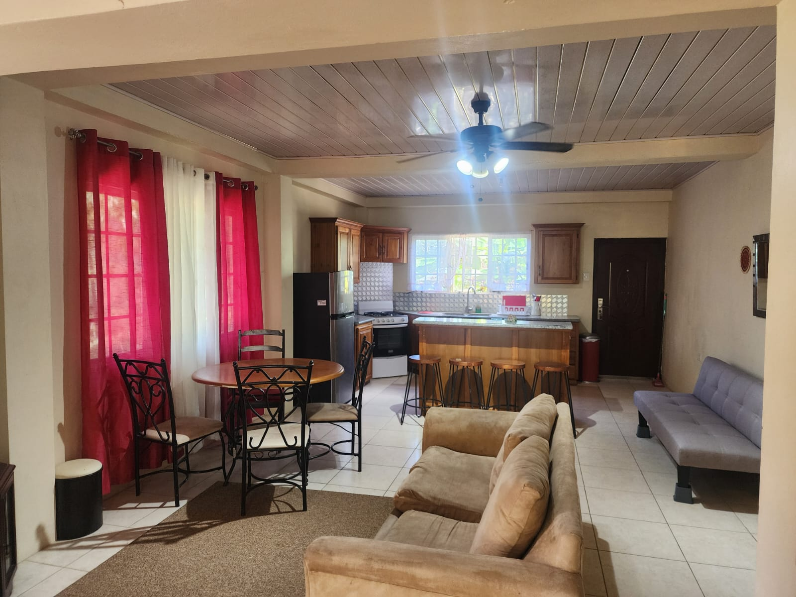 Paramin Apartment