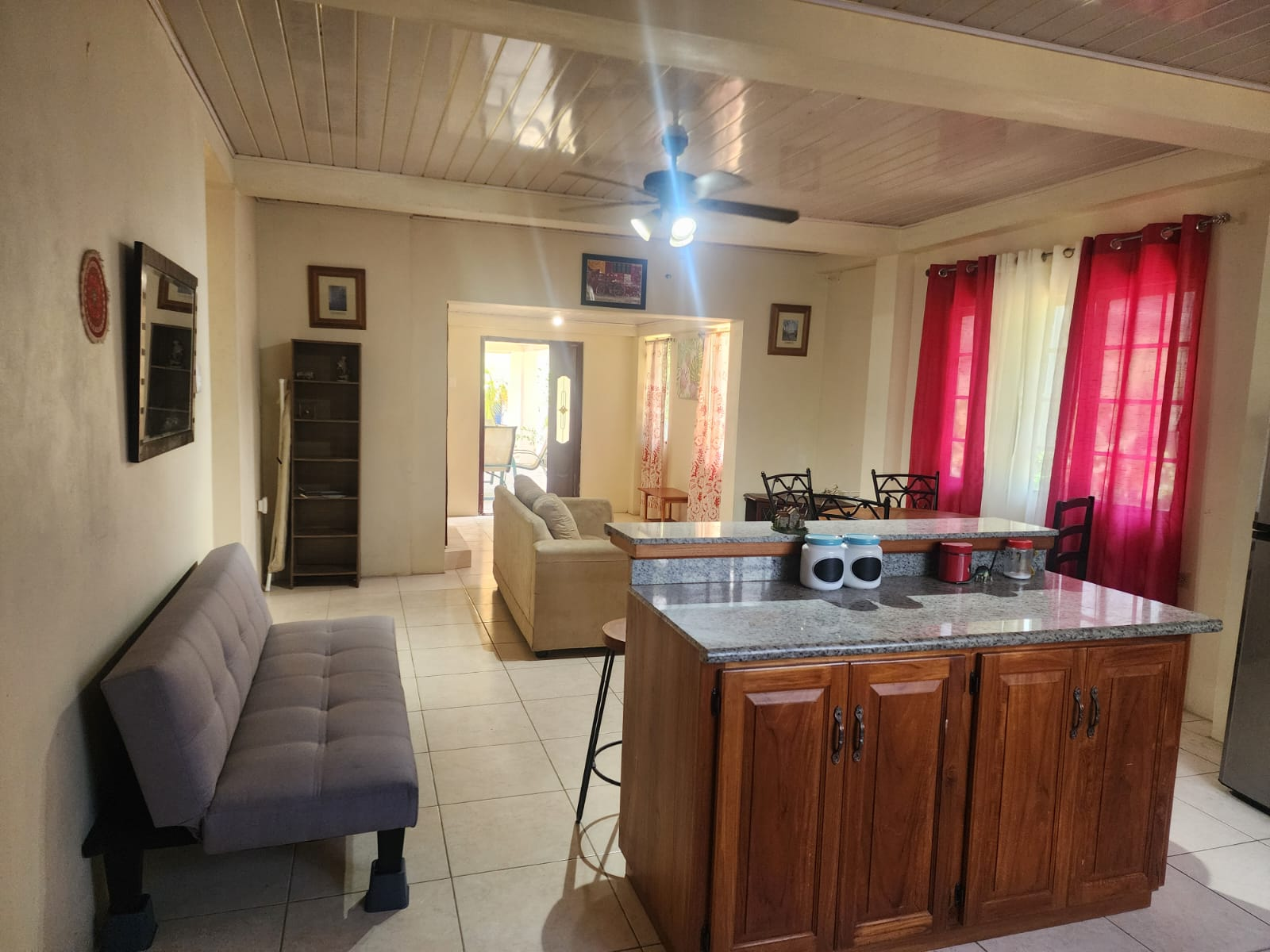 Paramin Apartment