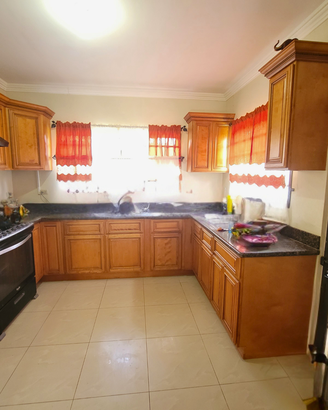 ARIMA HOUSE
