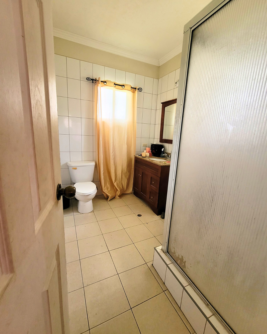 ARIMA HOUSE