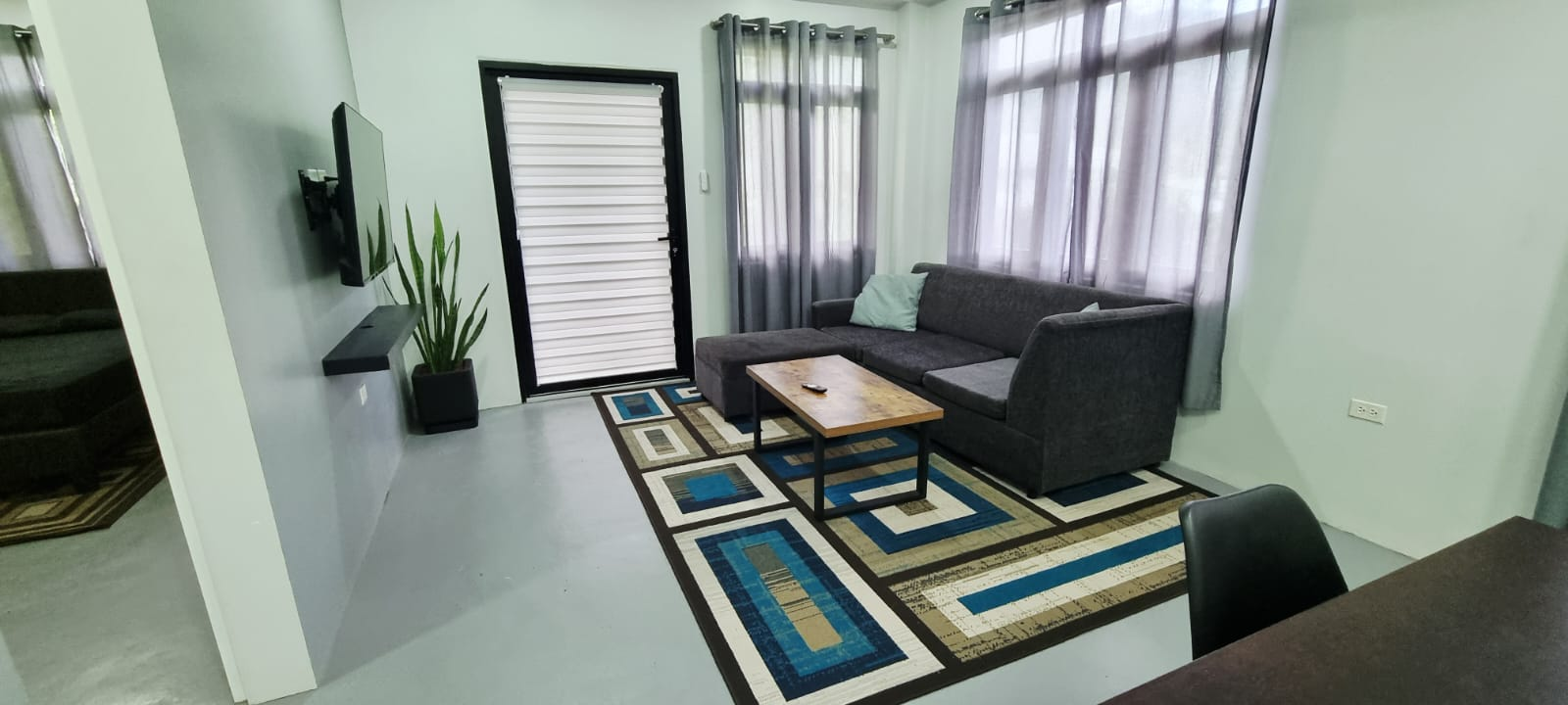 Santa Cruz Apartment