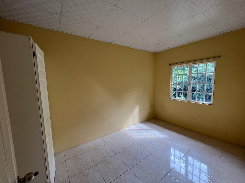 Pioneer Heights Apartment