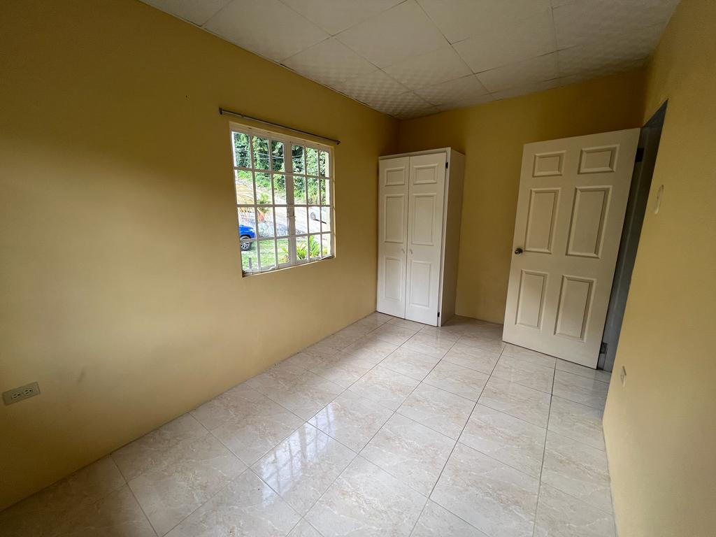 Pioneer Heights Apartment