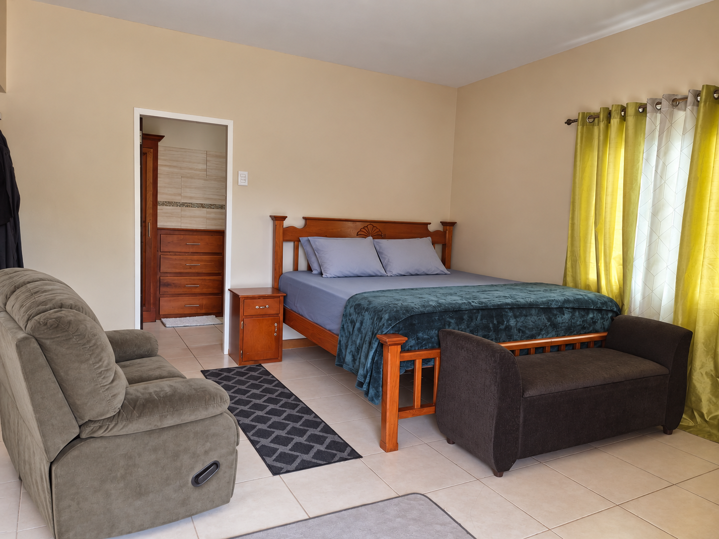 Santa Cruz Townhouse