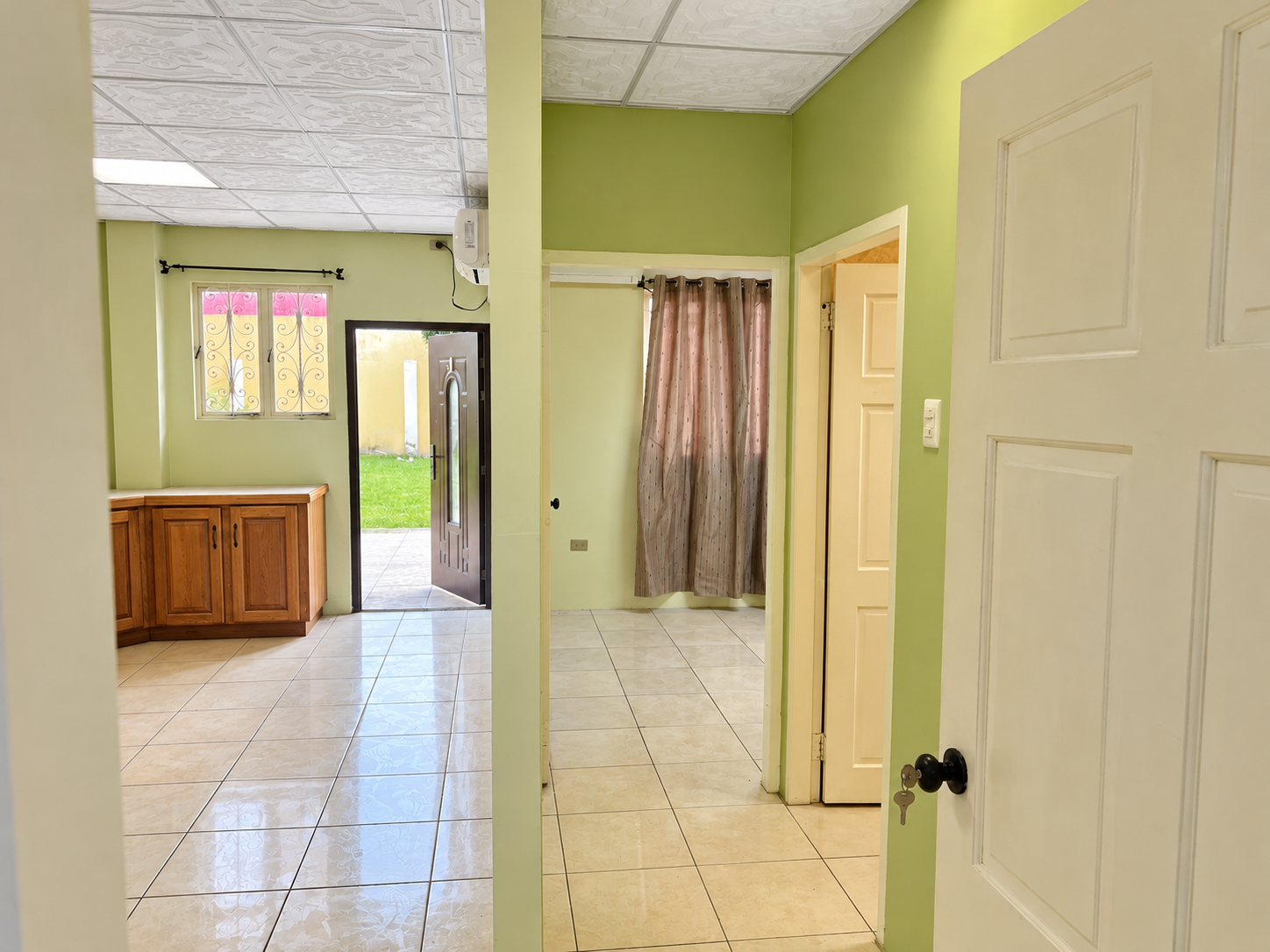 Barataria Commercial Space