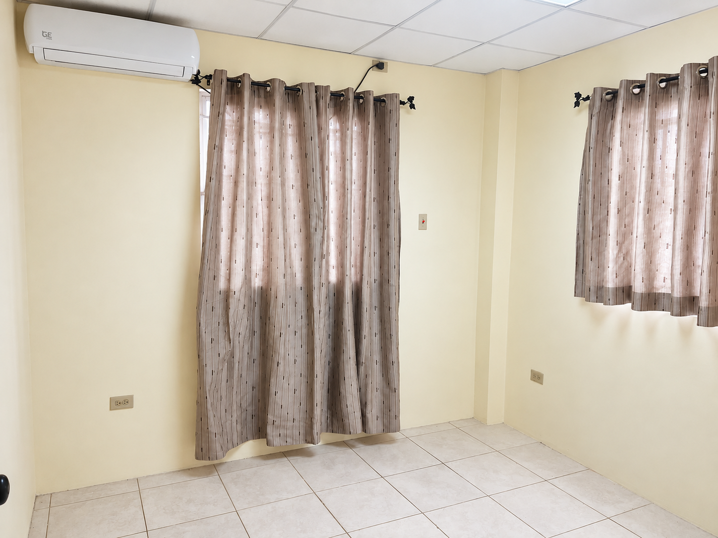 Barataria Commercial Space