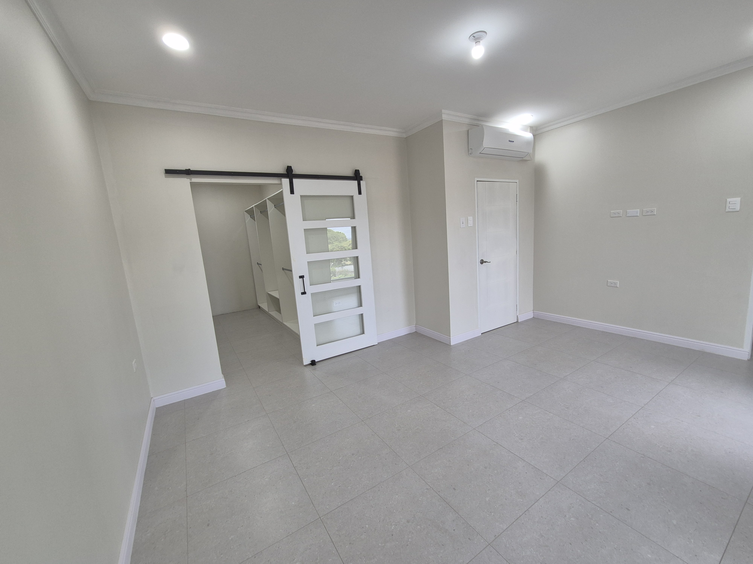 TOWNHOUSE FOR SALE